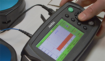 Collaudatore con OTDR