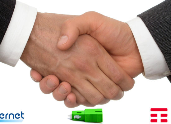 Fibernet e Tim riflettori ottici